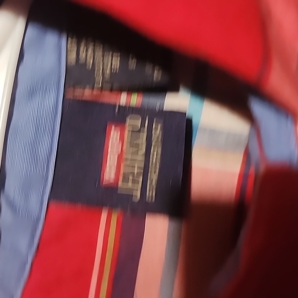 Size 8 red plaid button down perfect for  Mother's day brunch ! - Picture 3 of 5